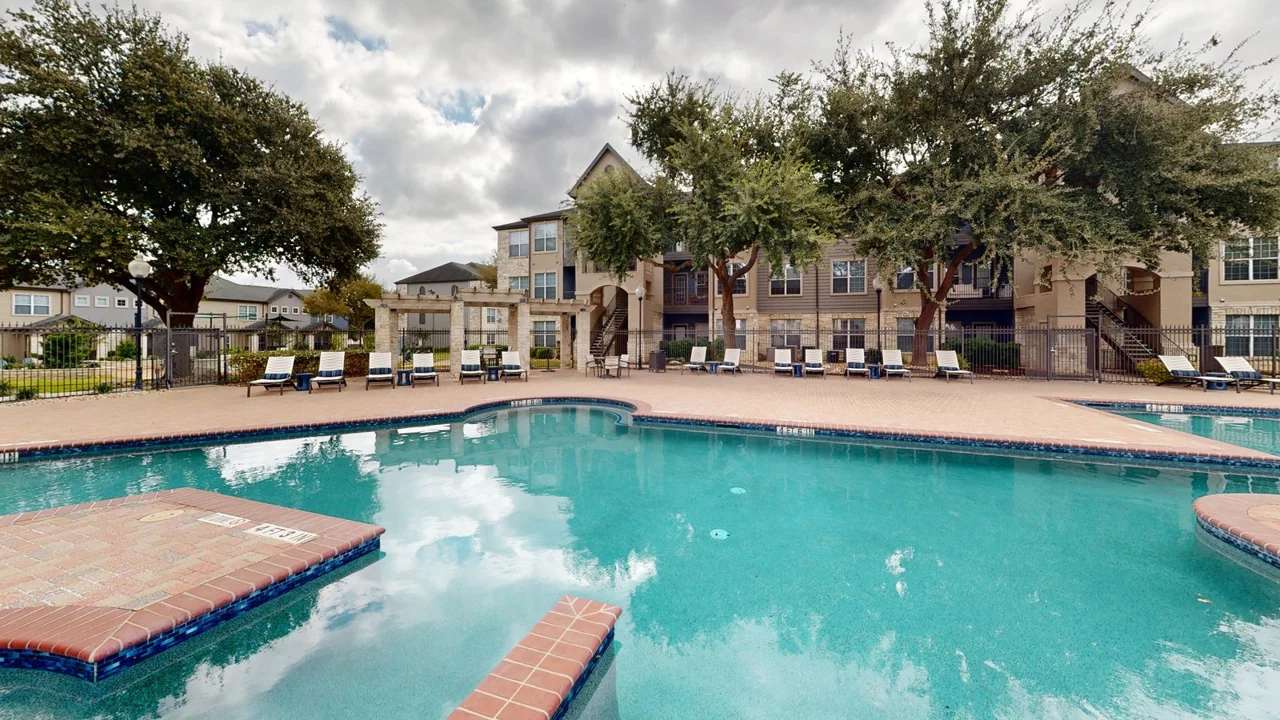 Iron Rock Ranch — interactive tour preview