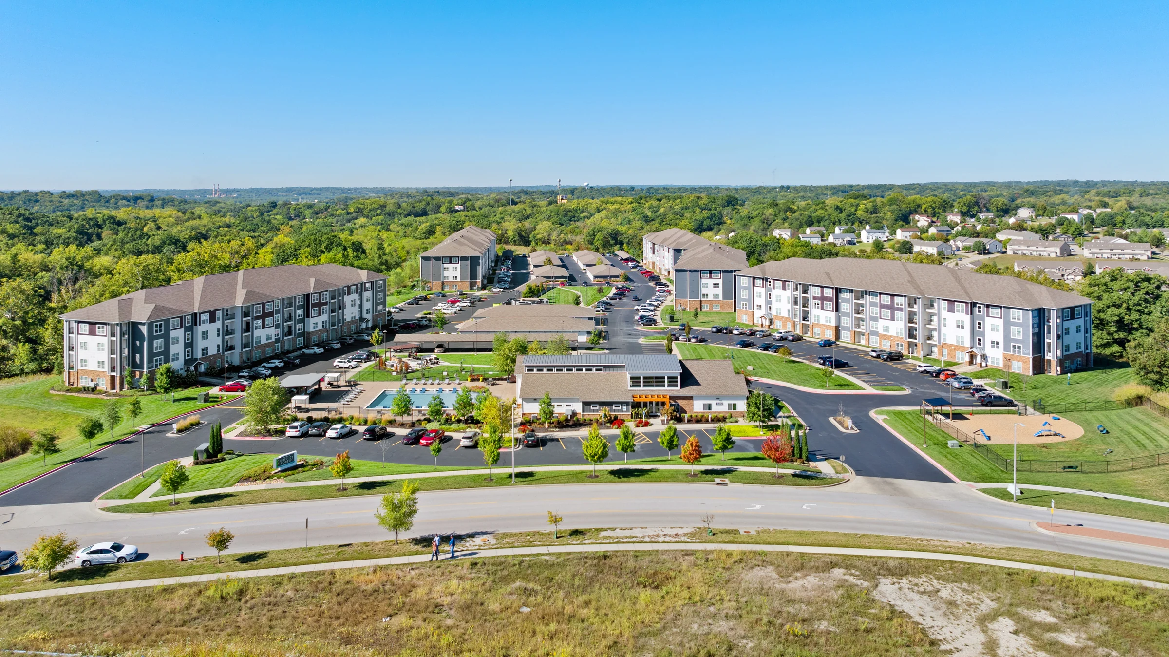 Aerial view of the North Summit apartment community, clubhouse and amenities