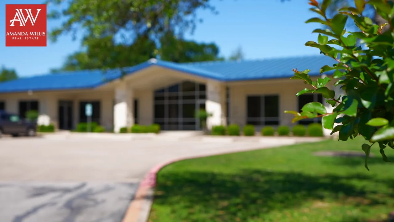1202 Leander Dr.