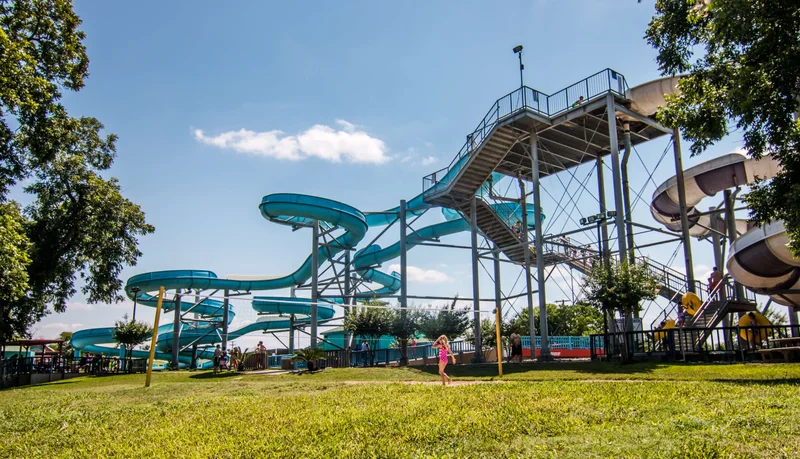 Summer Fun Waterpark – Belton, TX — photograph 2
